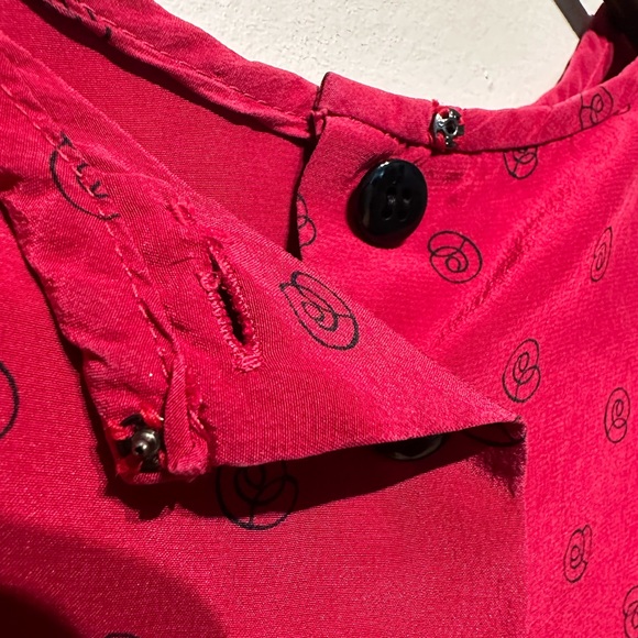 Vintage Christian Dior 100% Silk Red Rose Blouse - Picture 10 of 10
